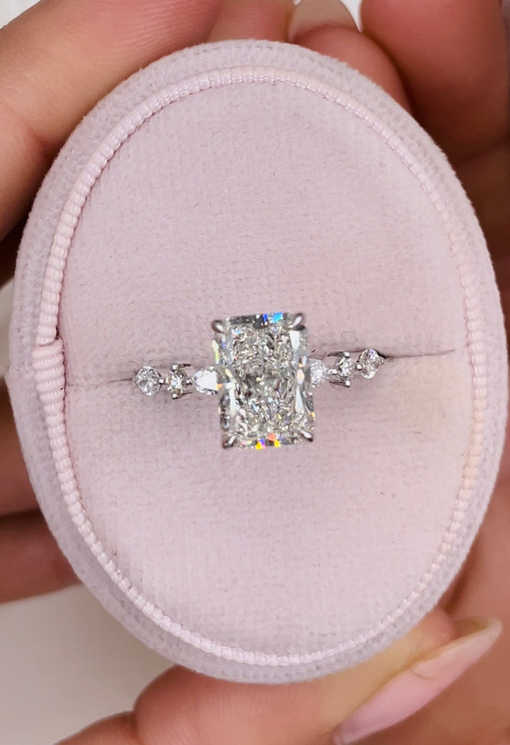 2-0-ct-4-0-ct-radiant-g-vs-diamond-engagement-ring-with-dainty-setting