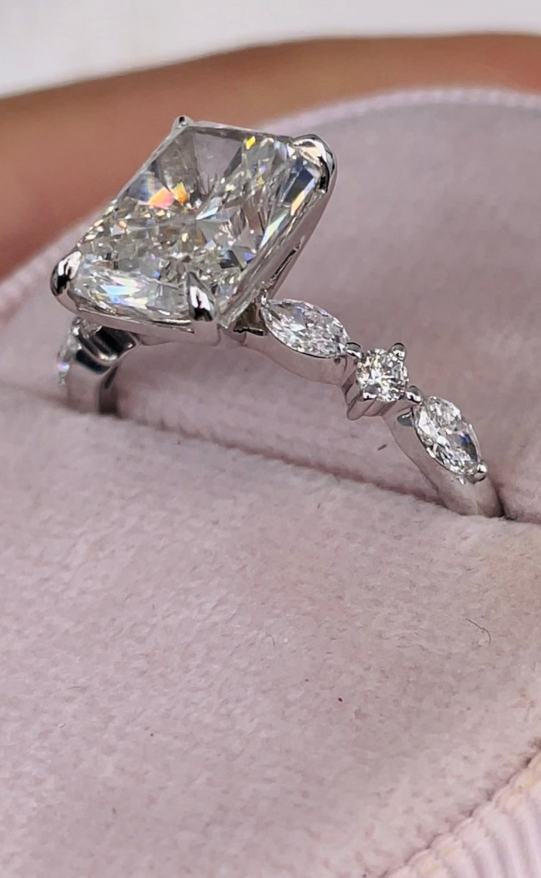 radiant-g-vs-diamond-engagement-ring-with-dainty-setting
