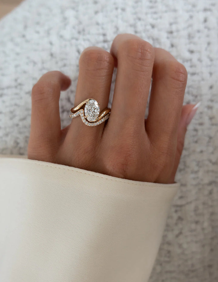 Oval Engagement Ring Set