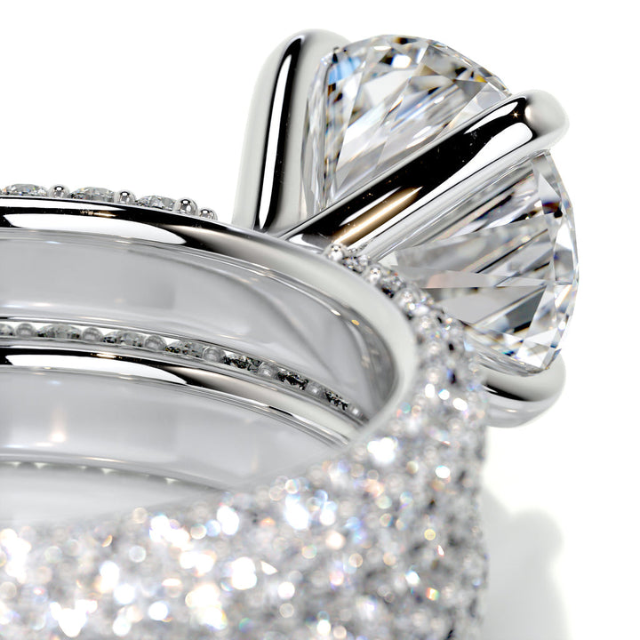 Round Diamond Ring With Wedding Band