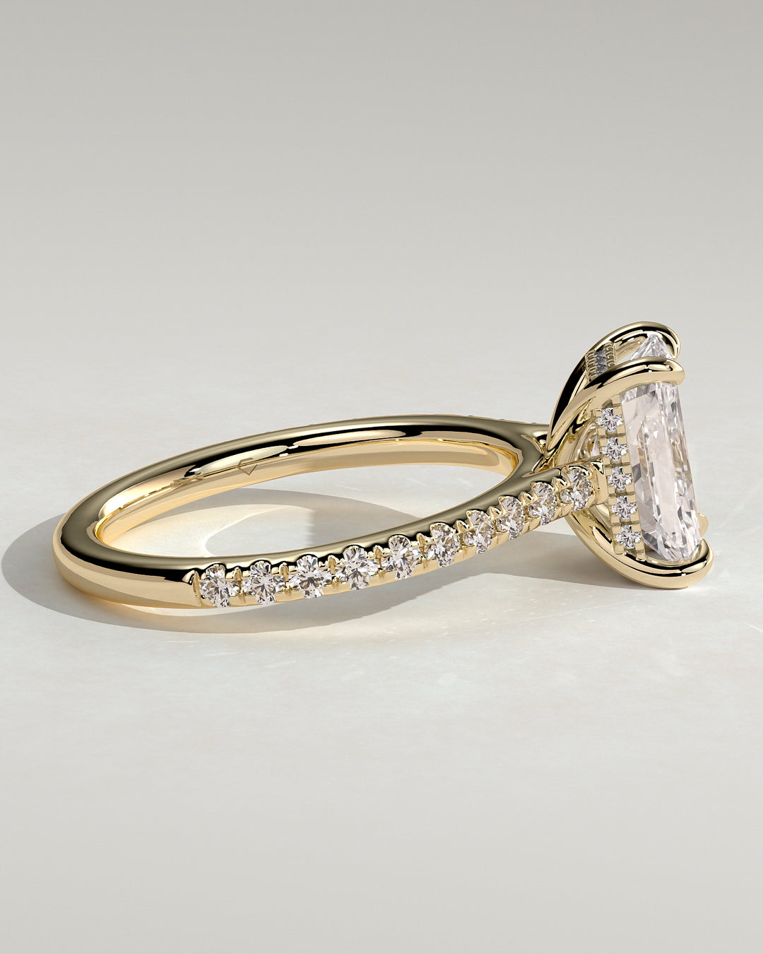 Lab grown diamond ring