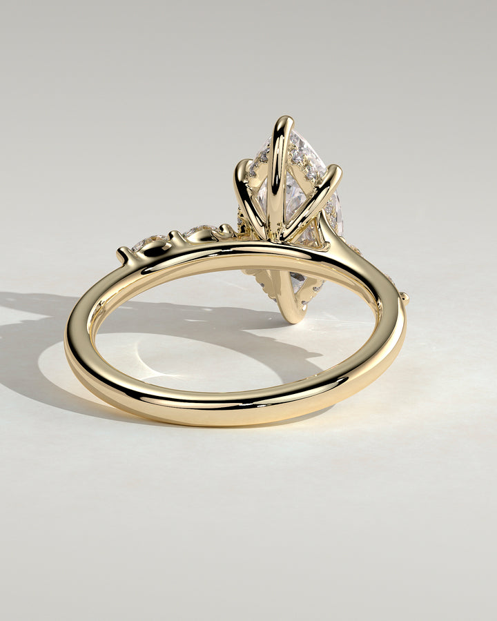 Luxury Engagement Ring