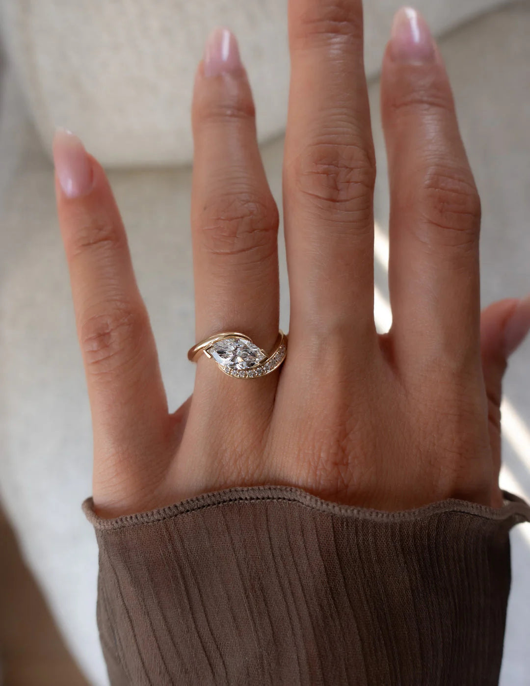 1.0CT-2.0CT Marquise E/VS CVD Diamond By Pass Pave Engagement Ring With Matching Curved Band