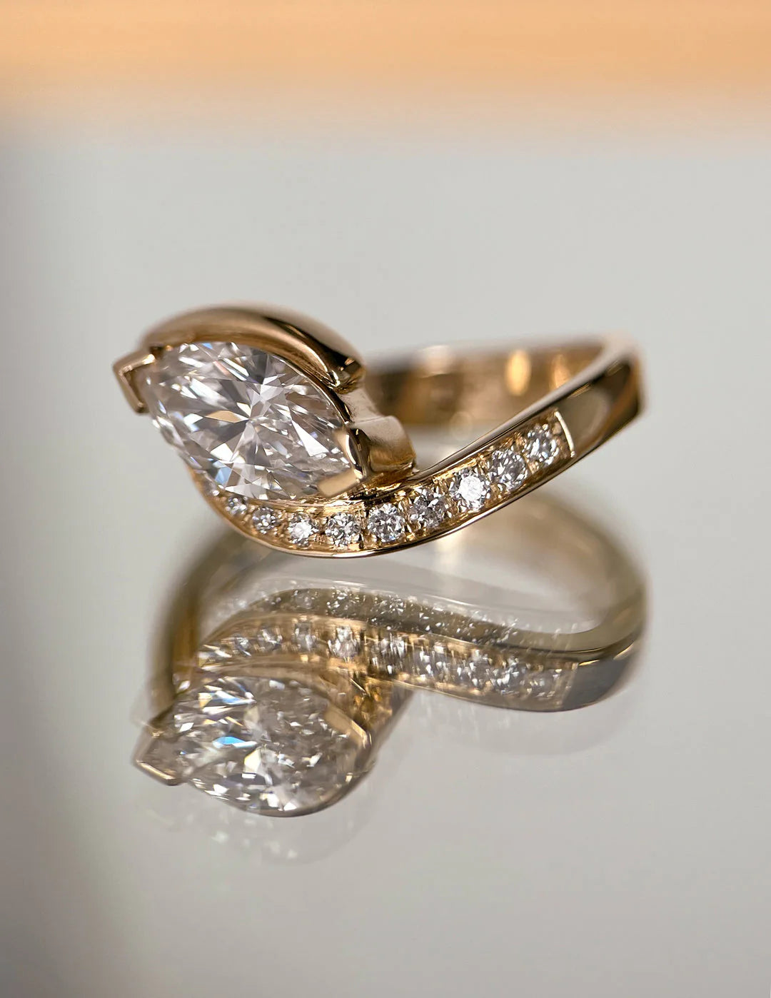 1.0CT-2.0CT Marquise E/VS CVD Diamond By Pass Pave Engagement Ring With Matching Curved Band