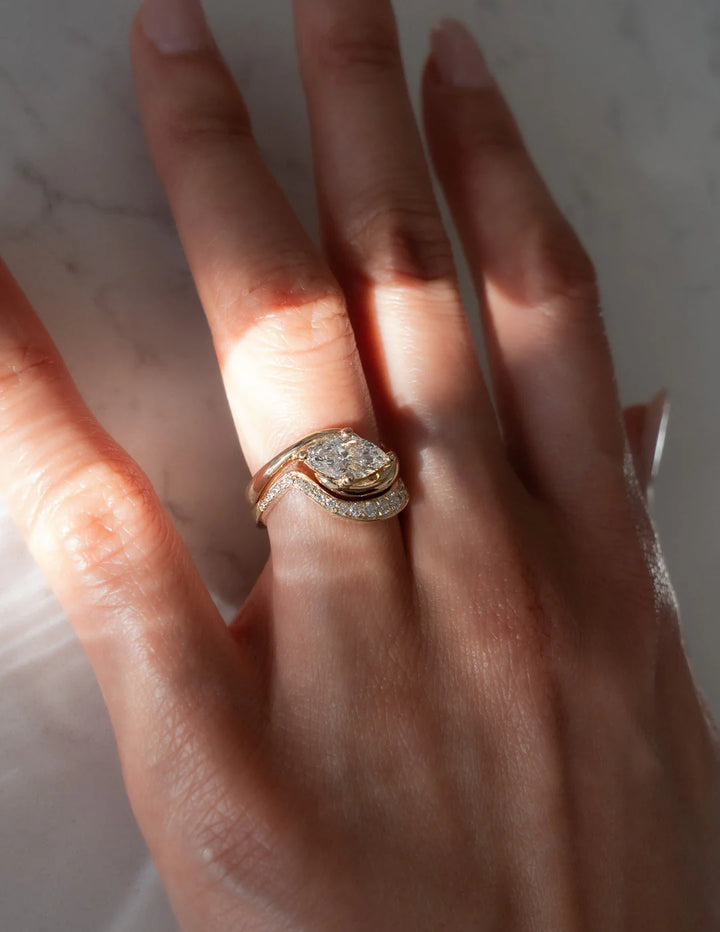 1.0CT-2.0CT Marquise E/VS Lab Grown Diamond By Pass Engagement Couple Ring Design With Matching Band