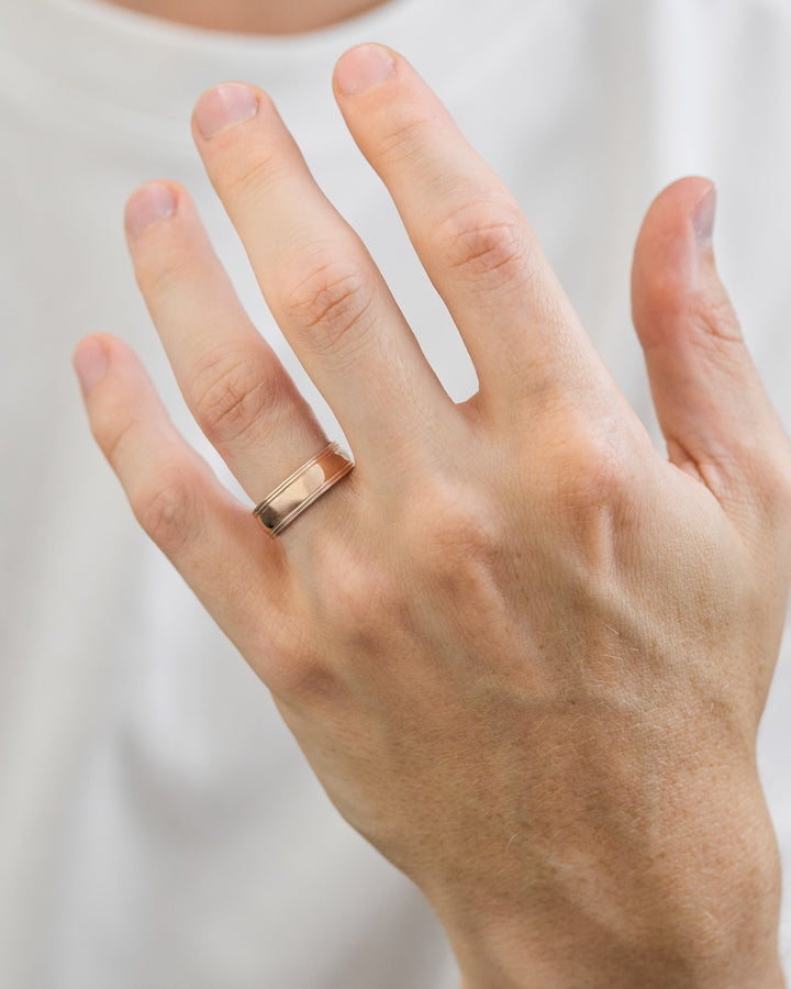 Men's Classic Double Milgrain Solid Gold Wedding Band