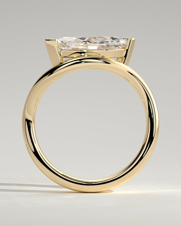 Modern romantic wedding ring