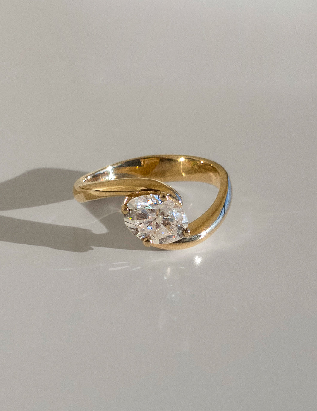 1.0CT-2.0CT Oval Cut Lab Grown Diamond Unique Bypass Engagement Ring