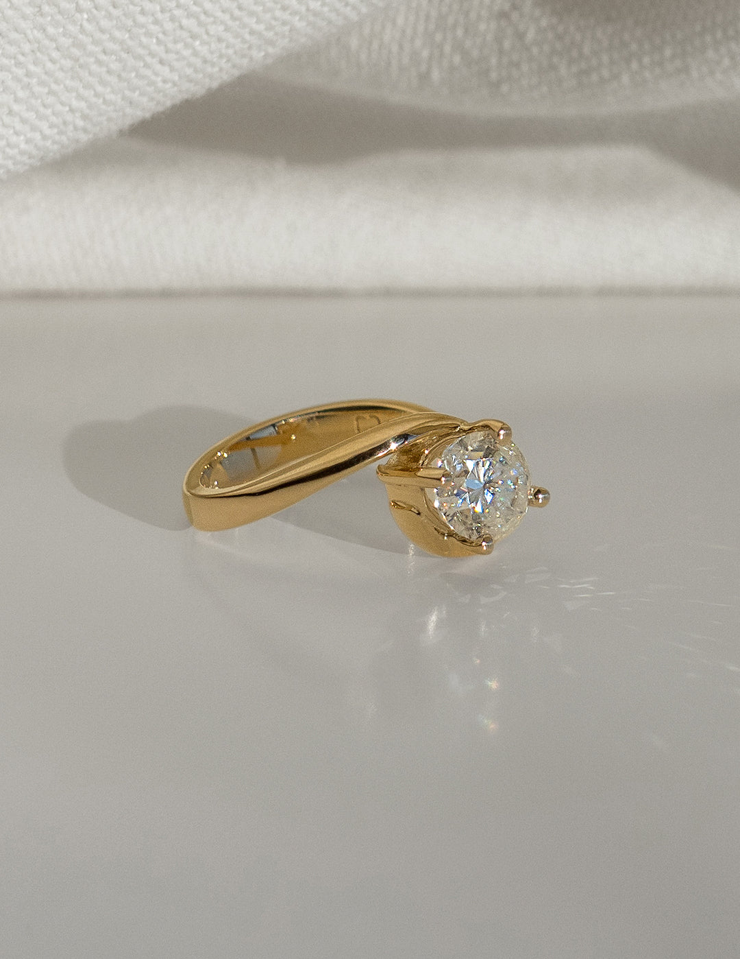 1.0CT-2.0CT Oval Cut Lab Grown Diamond Unique Bypass Engagement Ring