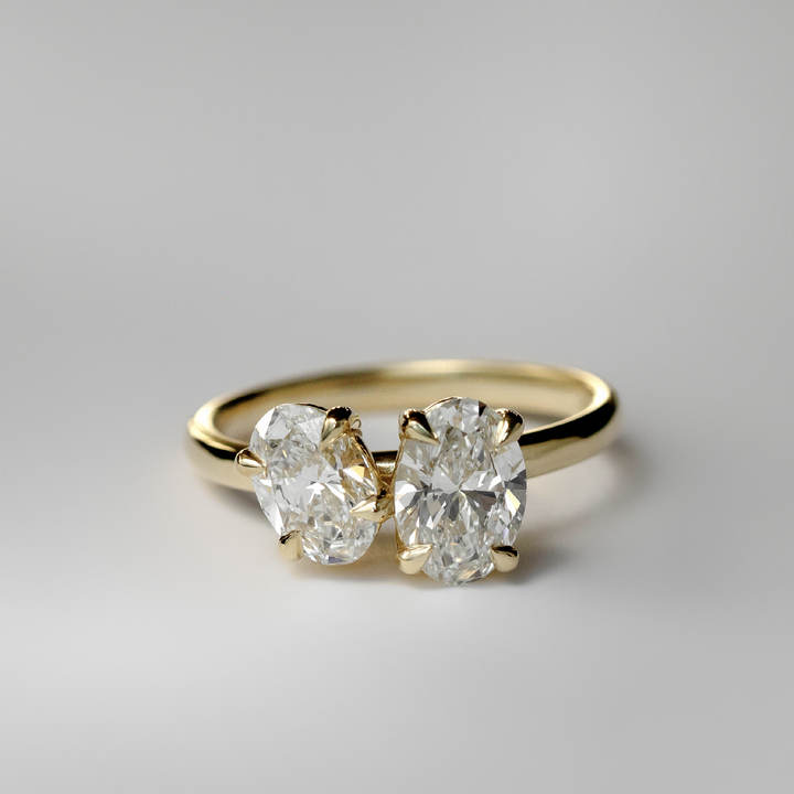 luxury oval toi et moi engagement ring IGI certified lab diamond USA