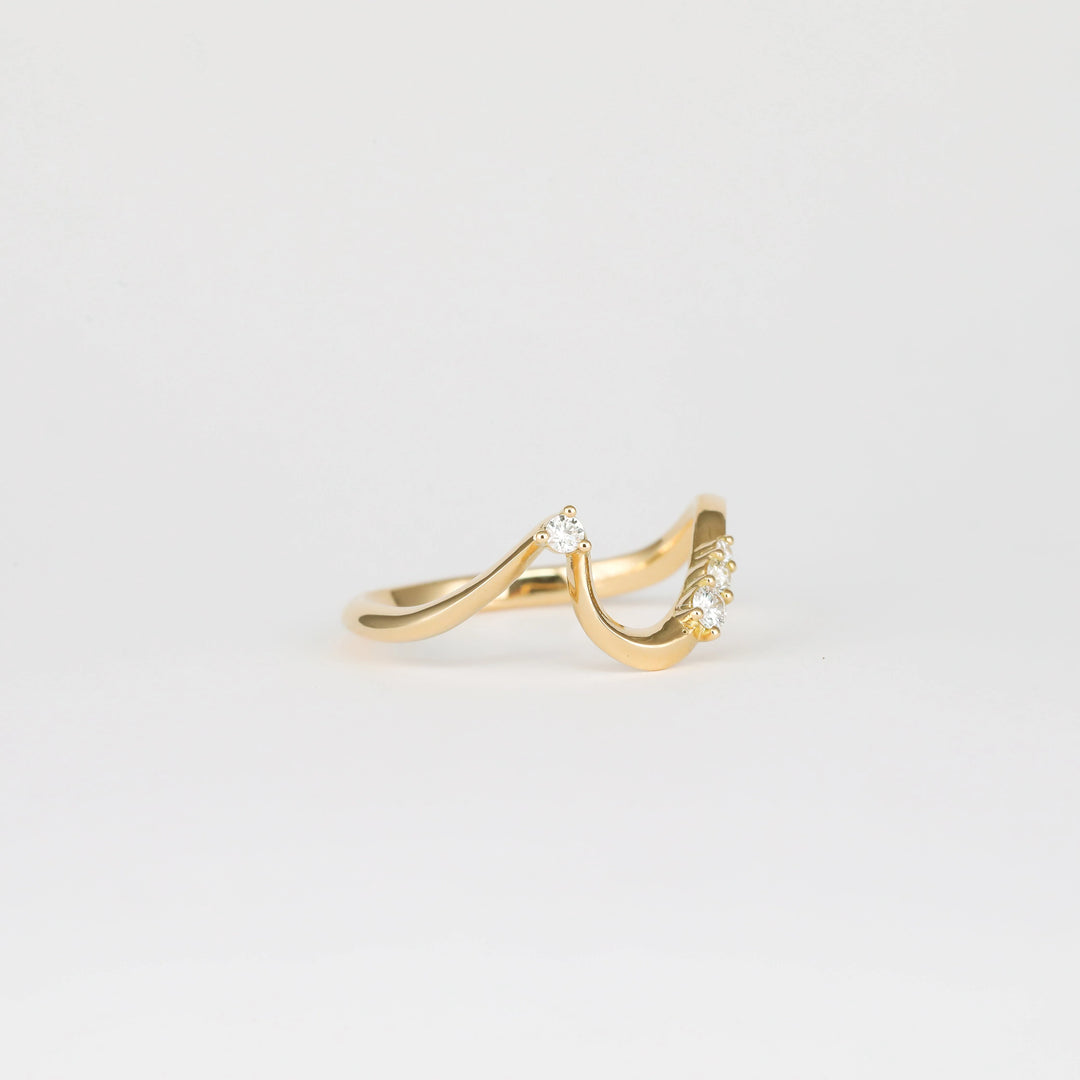 Oval Lab Grown Diamond Engagement Ring
