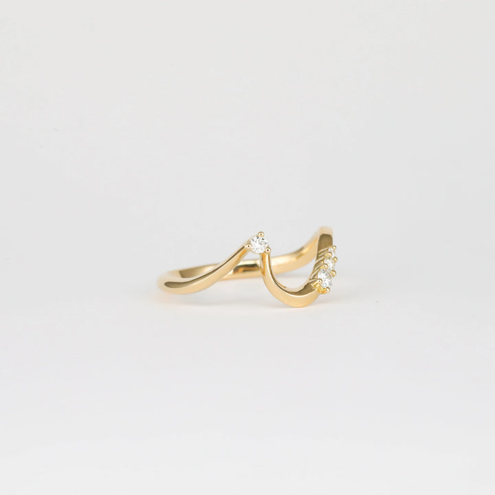 Oval Lab Grown Diamond Engagement Ring