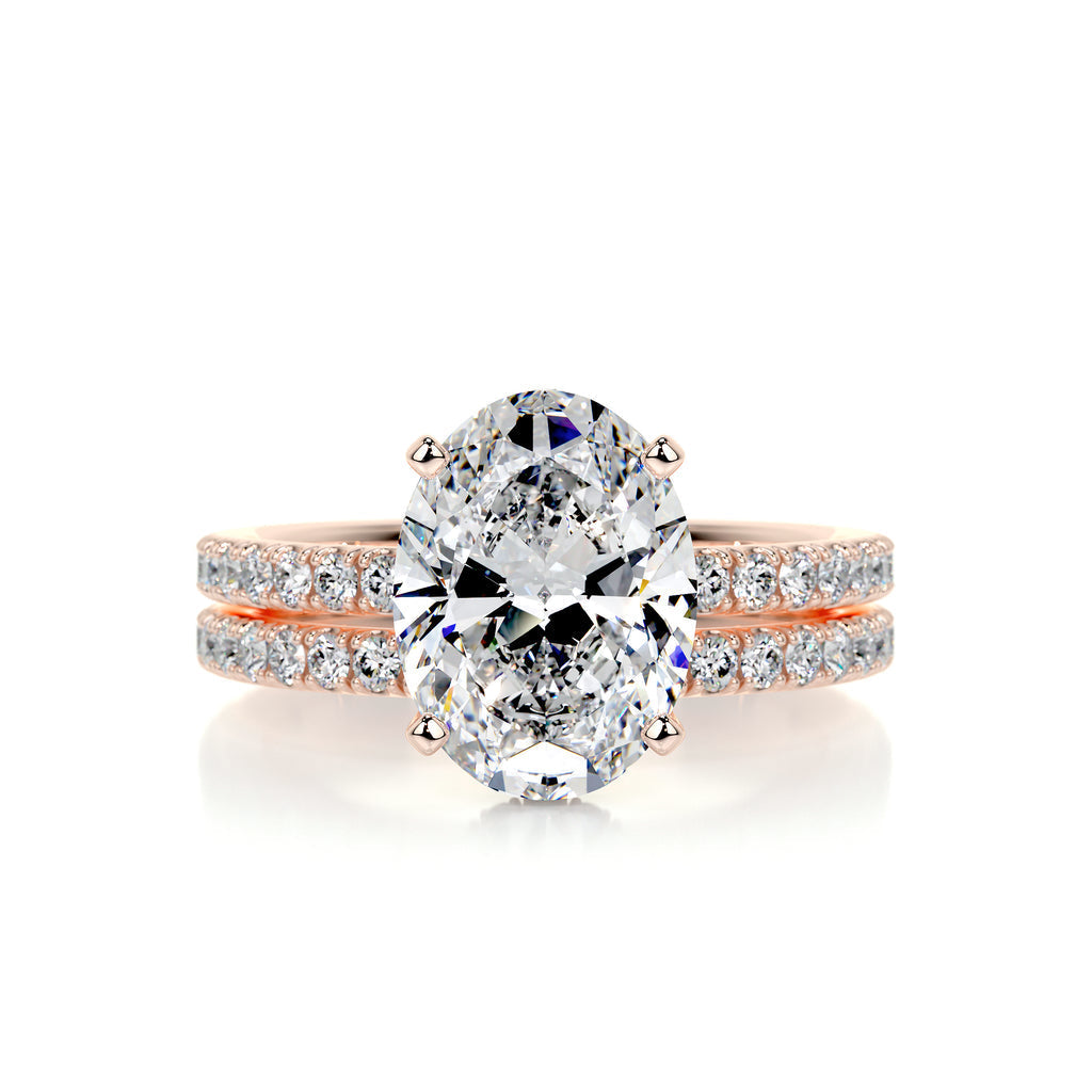 Oval Diamond Ring With Wedding Band