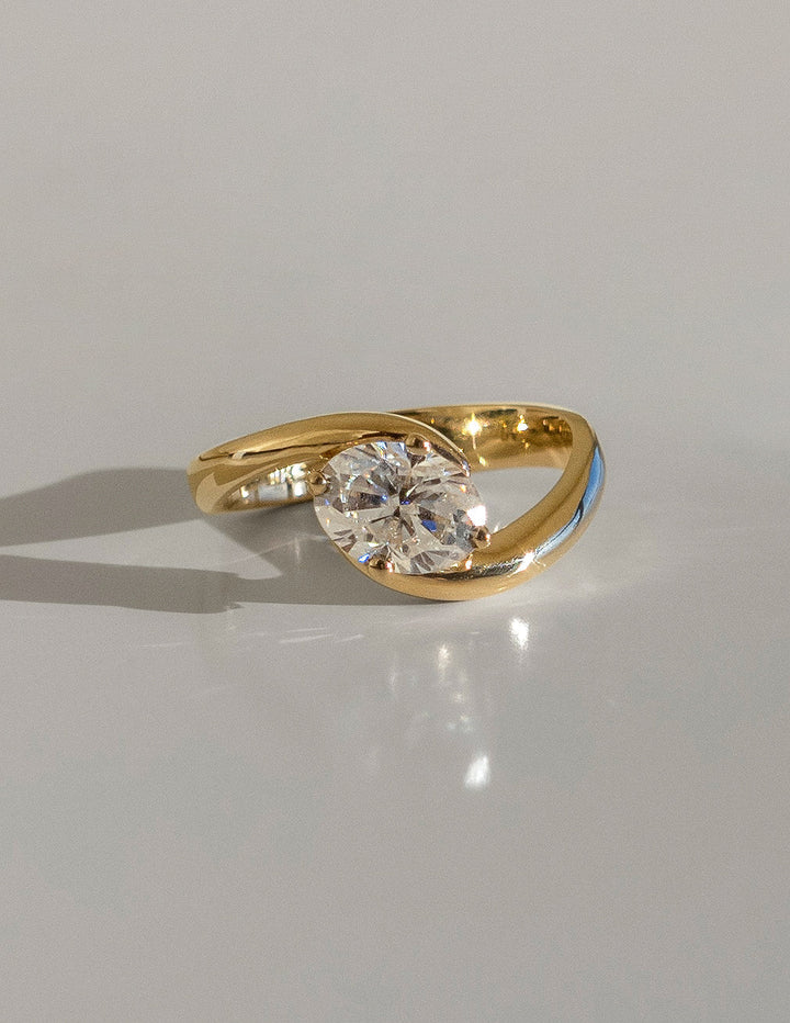Oval Solitaire Diamond Ring