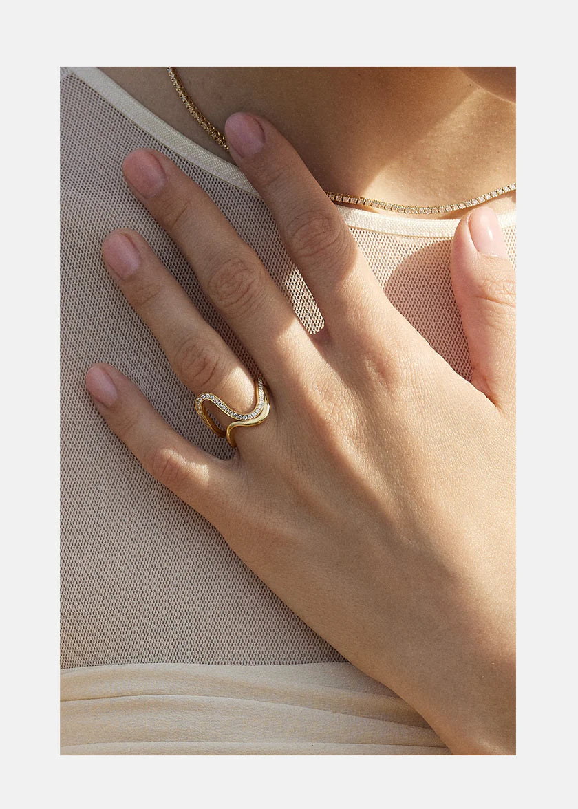 Pear Engagement Ring With Matching Wedding Band Set