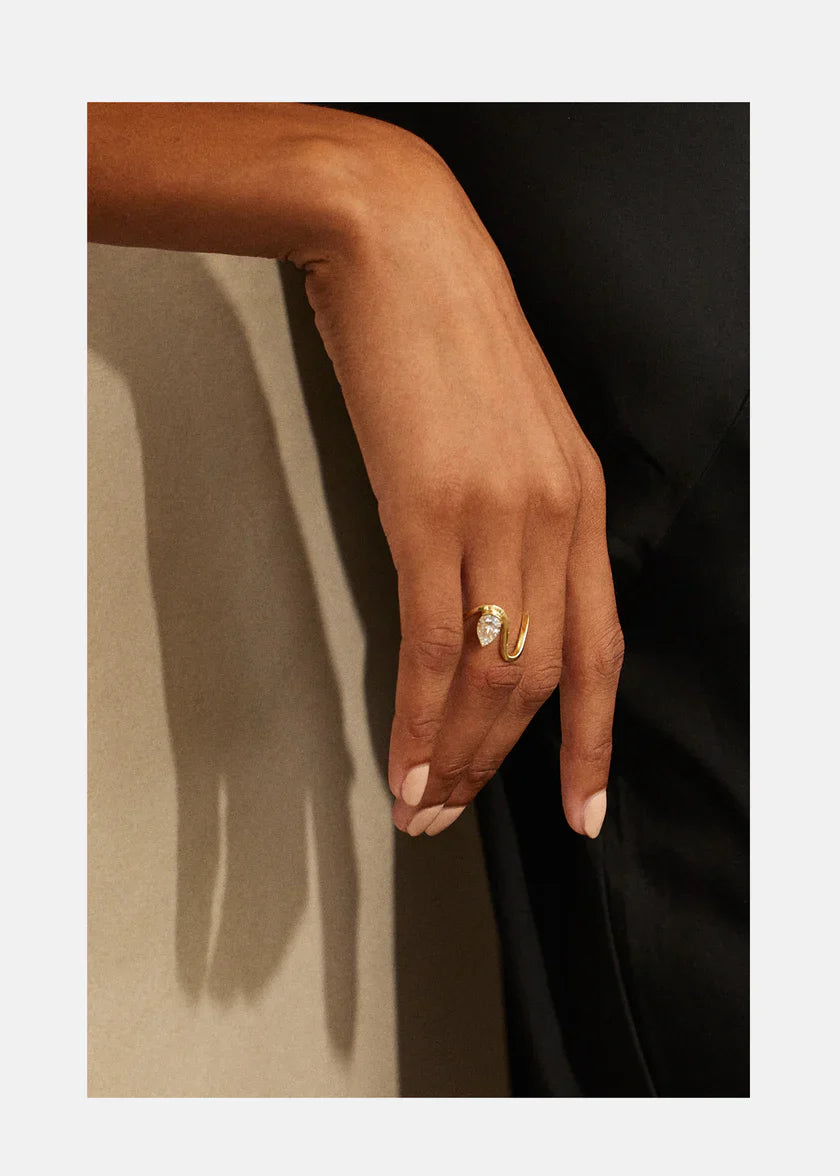 Pear Curved Wedding Band Set