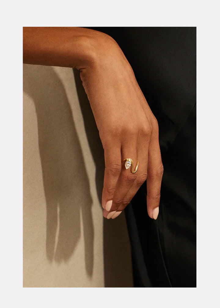 Pear Curved Wedding Band Set
