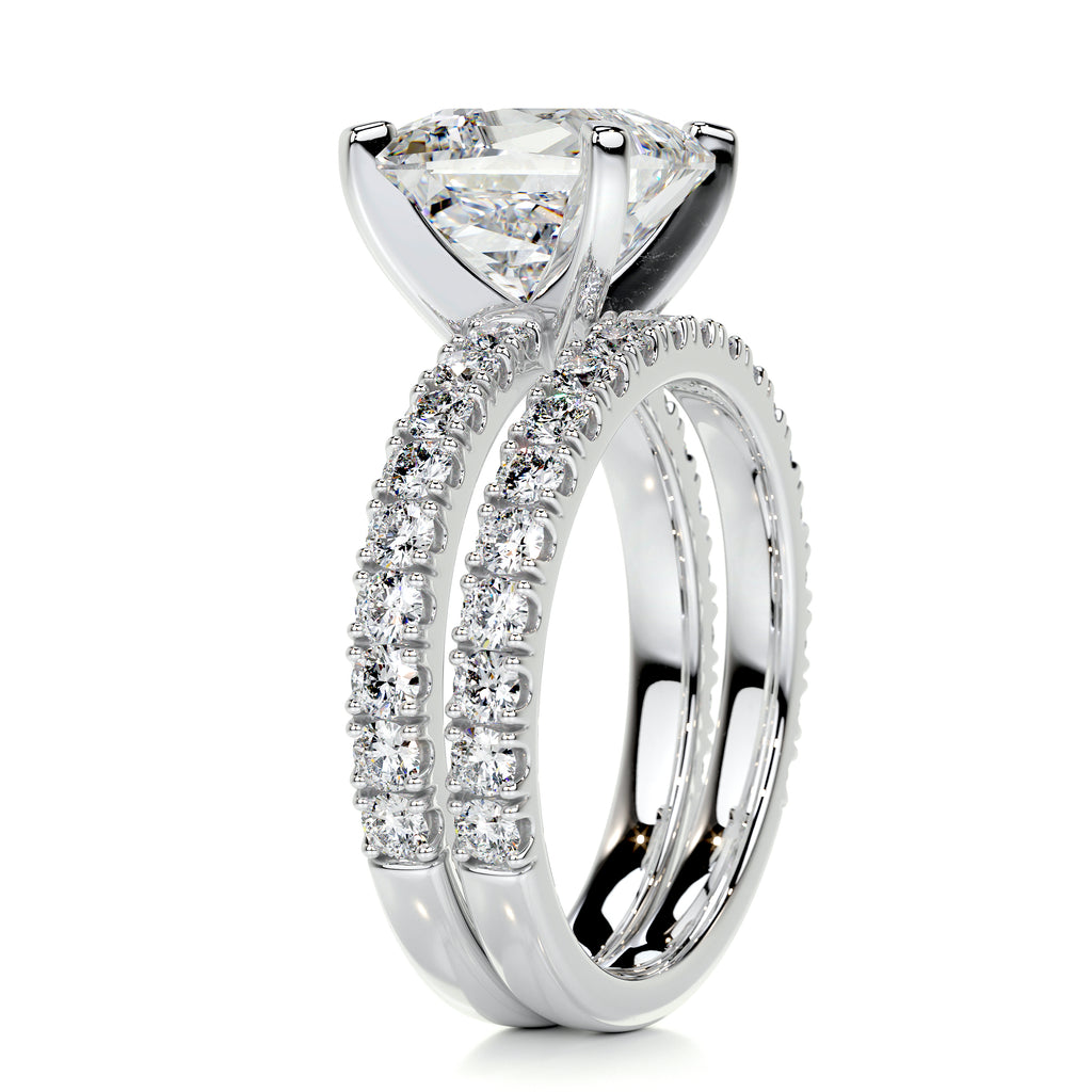 Princess Pavé Engagement Ring Set