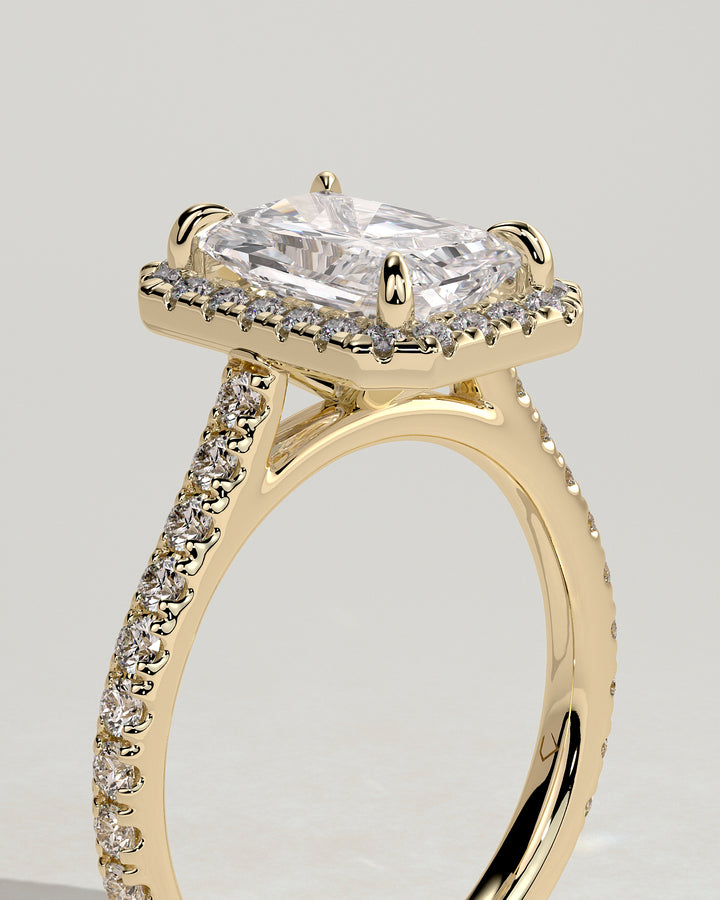 2.5ct radiant engagement ring