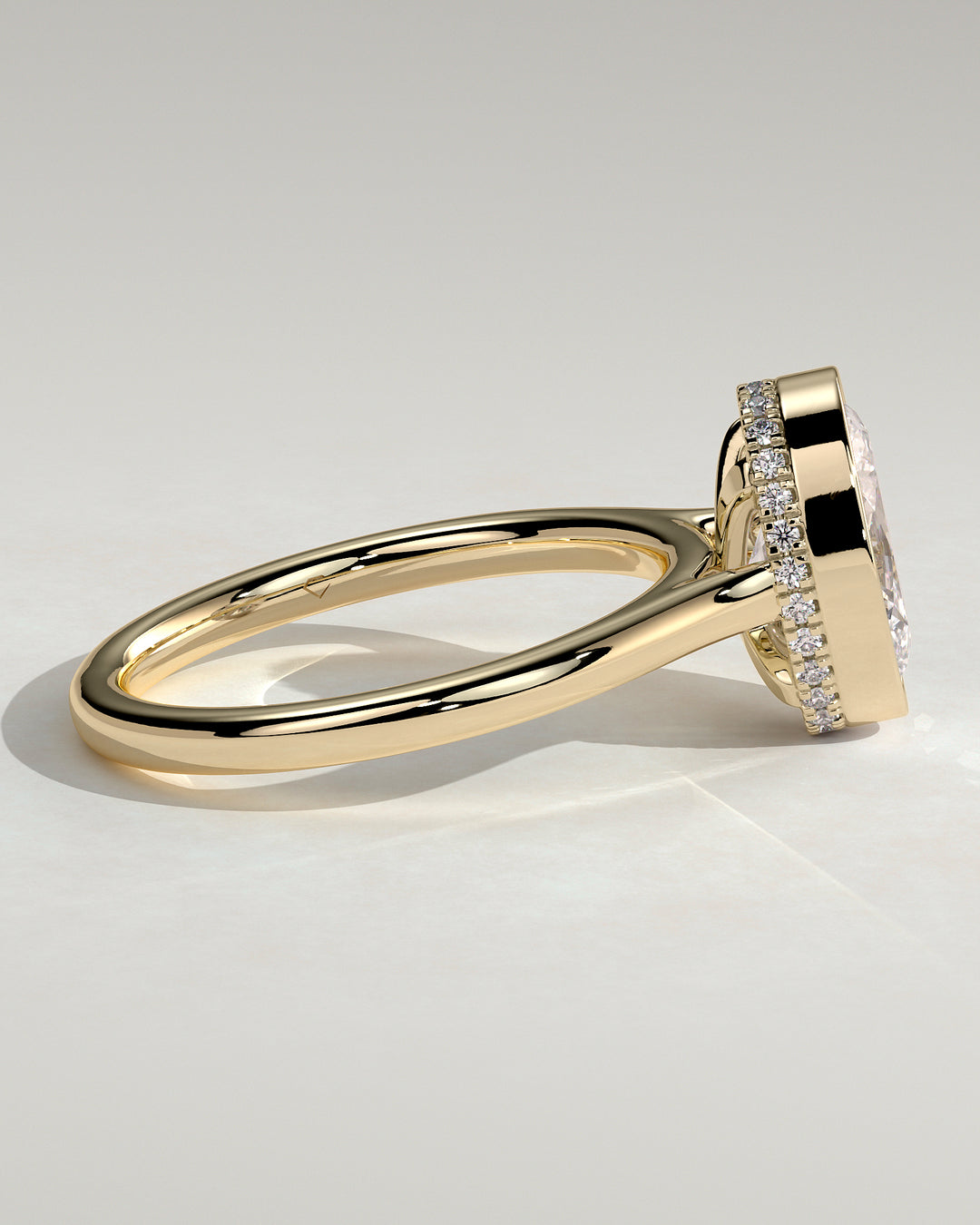 Refined luxury statement ring