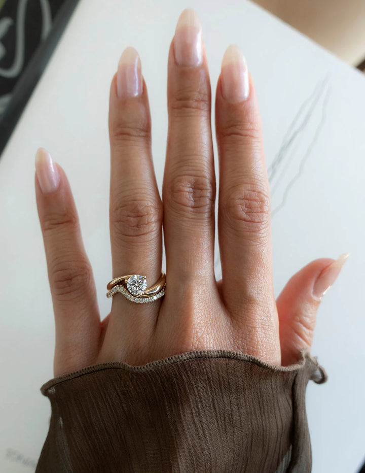 0.50CT-1.50CT Round E/VS CVD Diamond By Pass Engagement Dream Ring With Matching Band