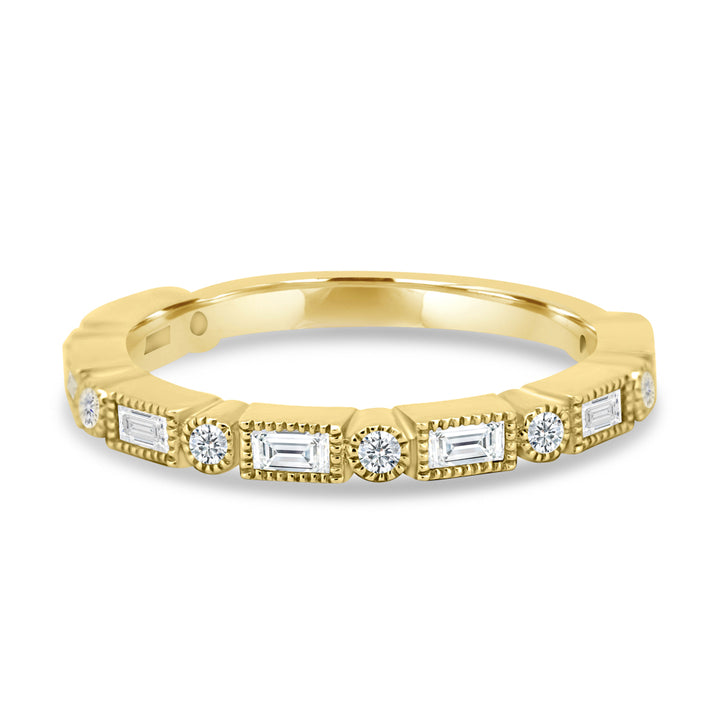 Round & Baguette Diamond Vintage Inspired Wedding Band