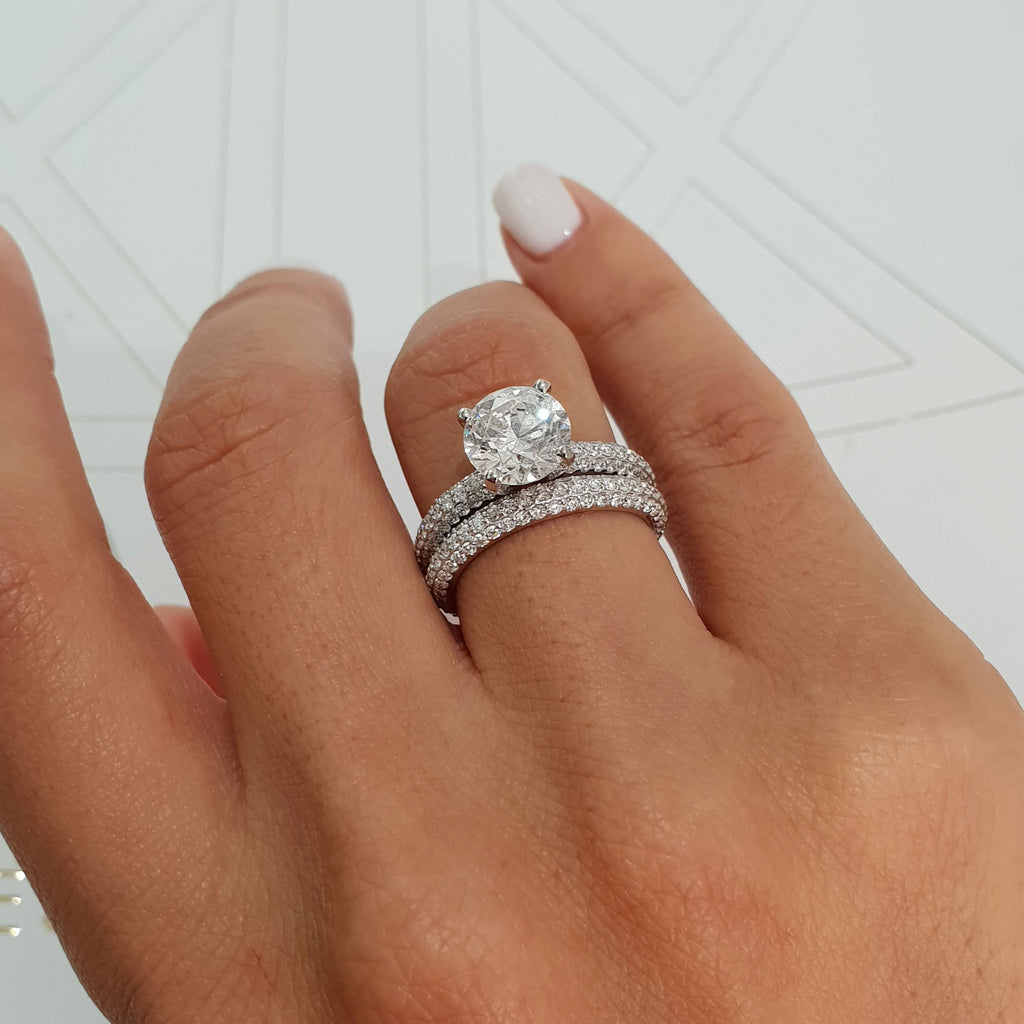 Round Cut Lab Diamond Ring Set