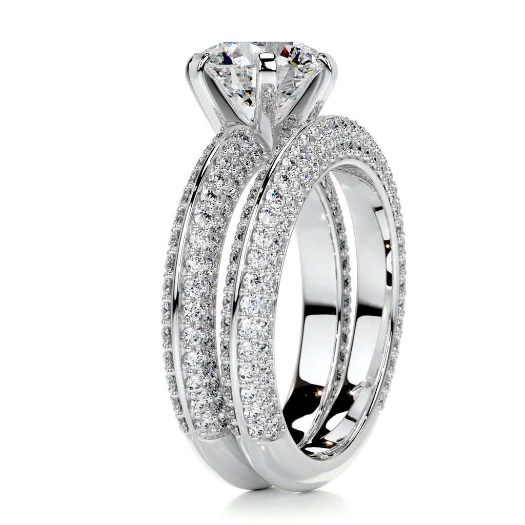 Round Diamond Ring With Wedding Band