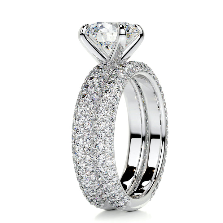 Round Pavé Engagement Ring Set