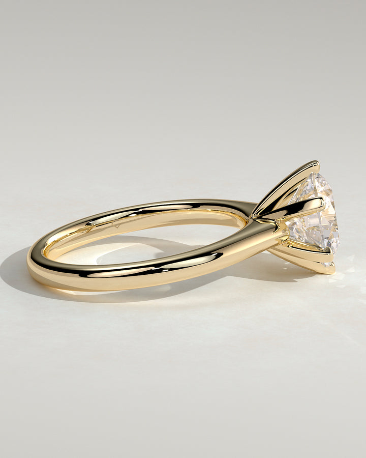Round engagement ring for her