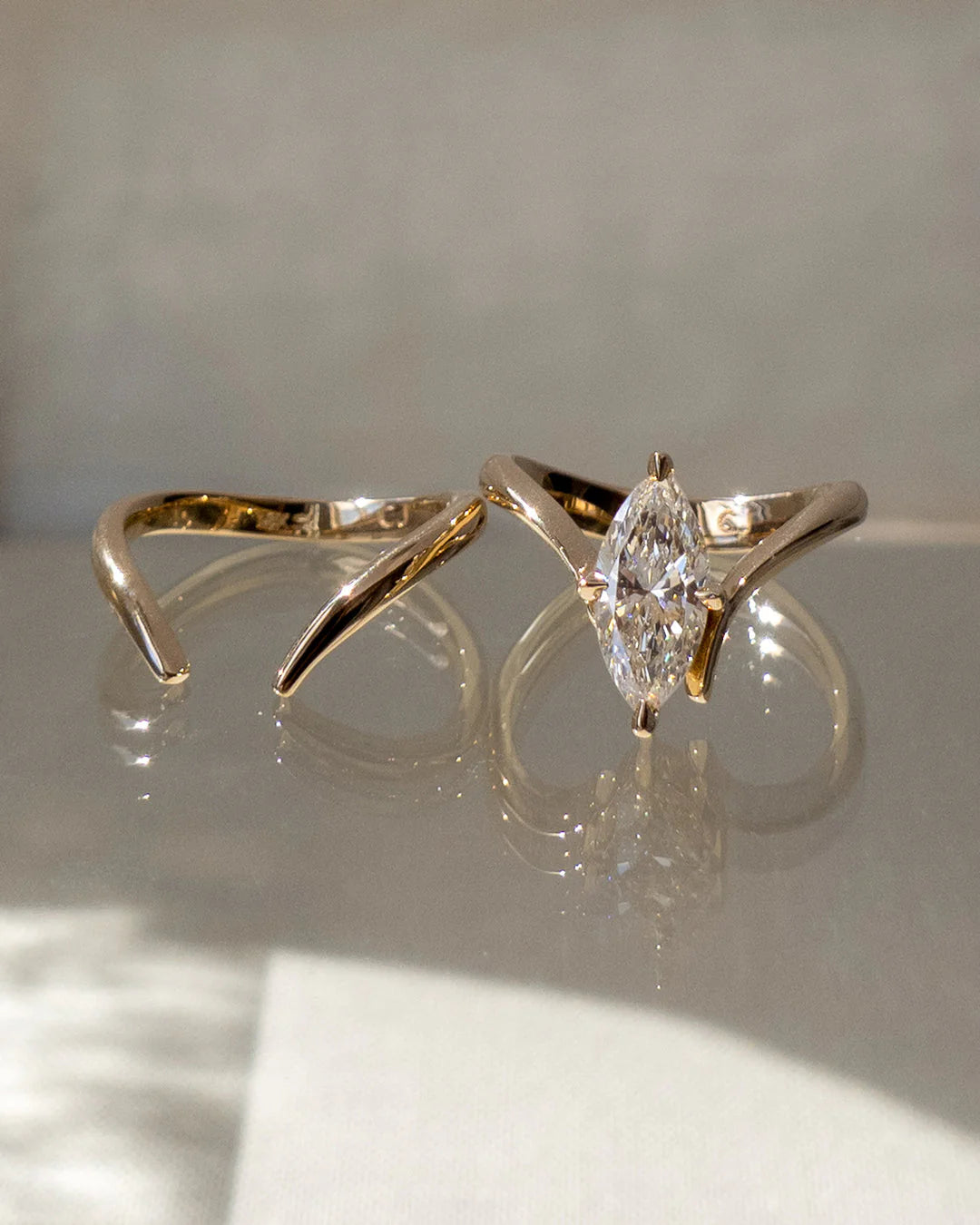 1.50CT-2.50CT Marquise Cut Unique E/VS CVD Diamond Rings Engagement With Matching Band