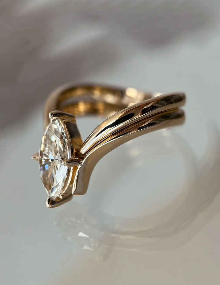 1.50CT-2.50CT Marquise Cut Unique E/VS CVD Diamond Rings Engagement With Matching Band