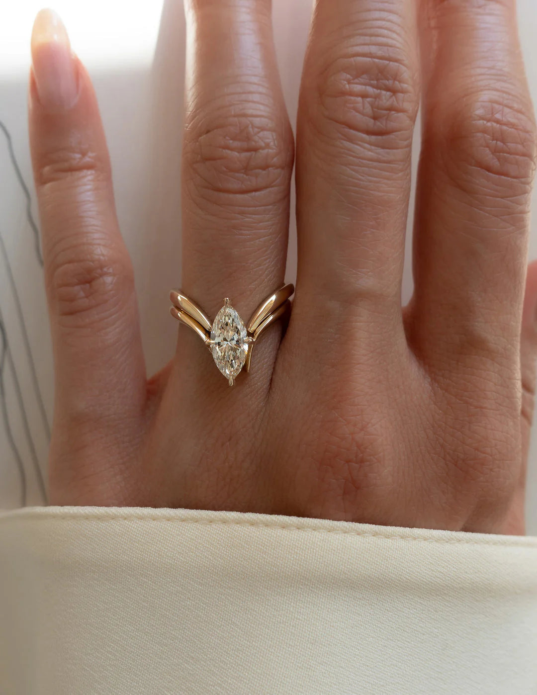 1.50CT-2.50CT Marquise Cut Unique E/VS CVD Diamond Rings Engagement With Matching Band