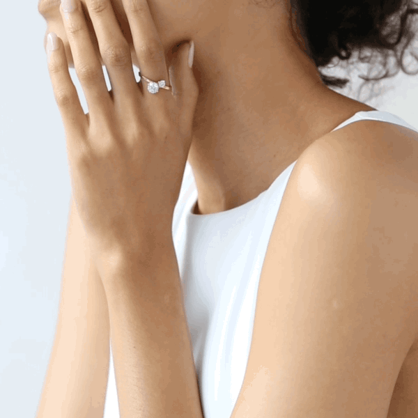 1.0ct Round Cut Diamond Slant Unique Engagement Ring