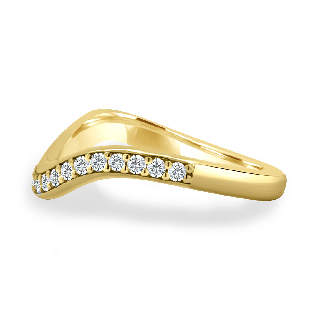 Solid gold wave pave ring