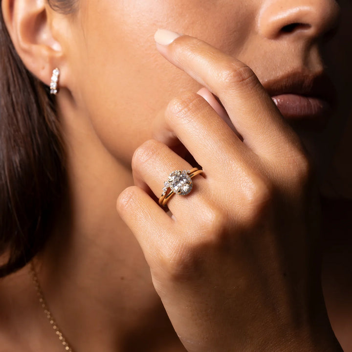 2.0ct Oval Cut Halo Solitaire Diamond Engagement Ring