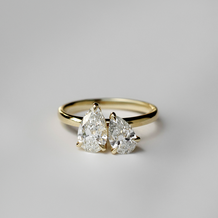 1.0CT Pear Cut E/VS Lab Grown Diamond Toi Et Moi Engagement Ring