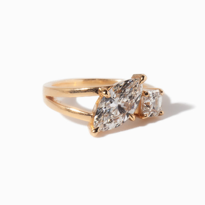 Toi Et Moi engagement ring with marquise and Asscher cut lab diamonds designed for USA bridal jewelry trends