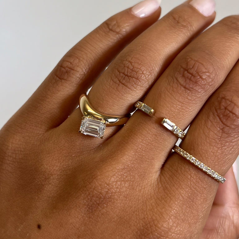 Curved Lab Diamond Engagement Ring