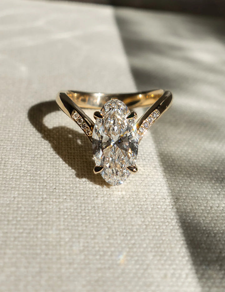 Oval cut lab grown diamond