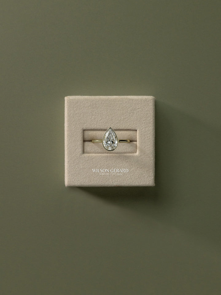 pear diamond solitaire engagement ring