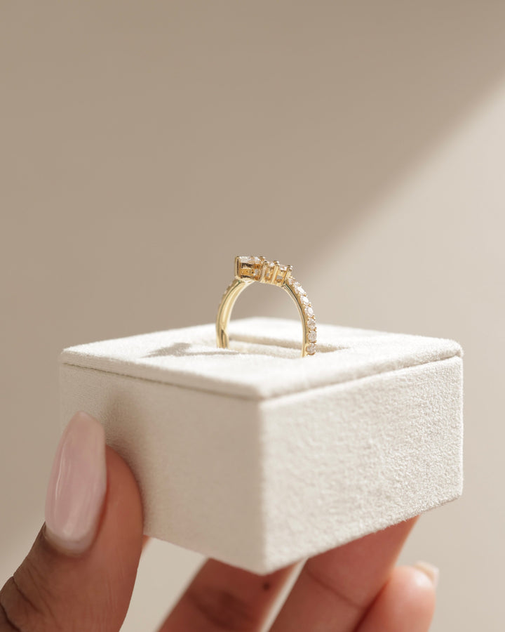 V-shaped diamond wedding ring