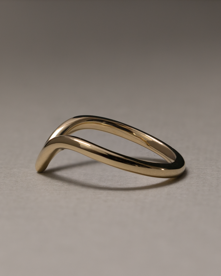 V shape wedding band
