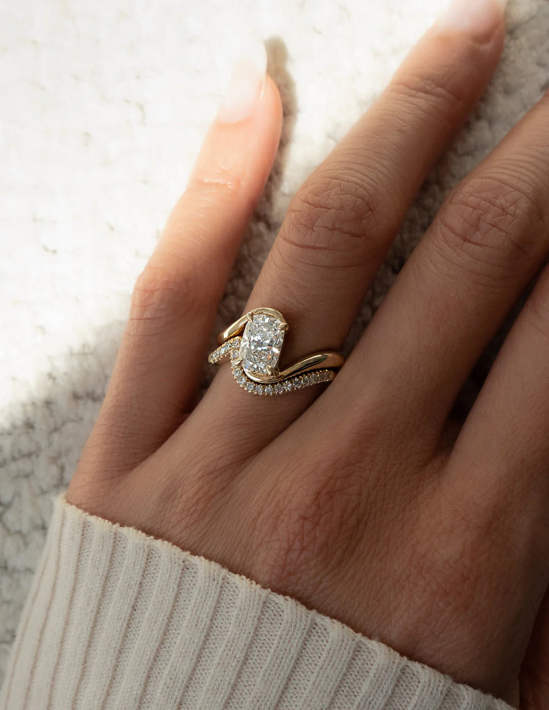 1.50CT Elongated Cushion E/VS Lab Grown Diamond Bypass Engagement Ring With Matching Curved Band