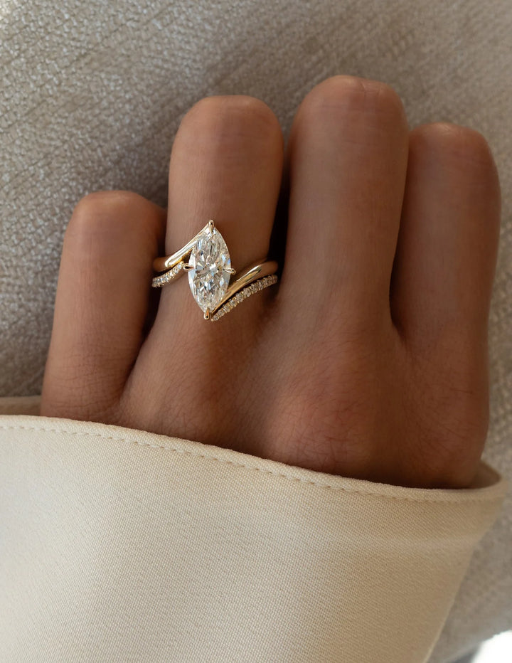 2.0CT Marquise E/VS CVD Diamond Bypass Unique Engagement Ring With Curved Band