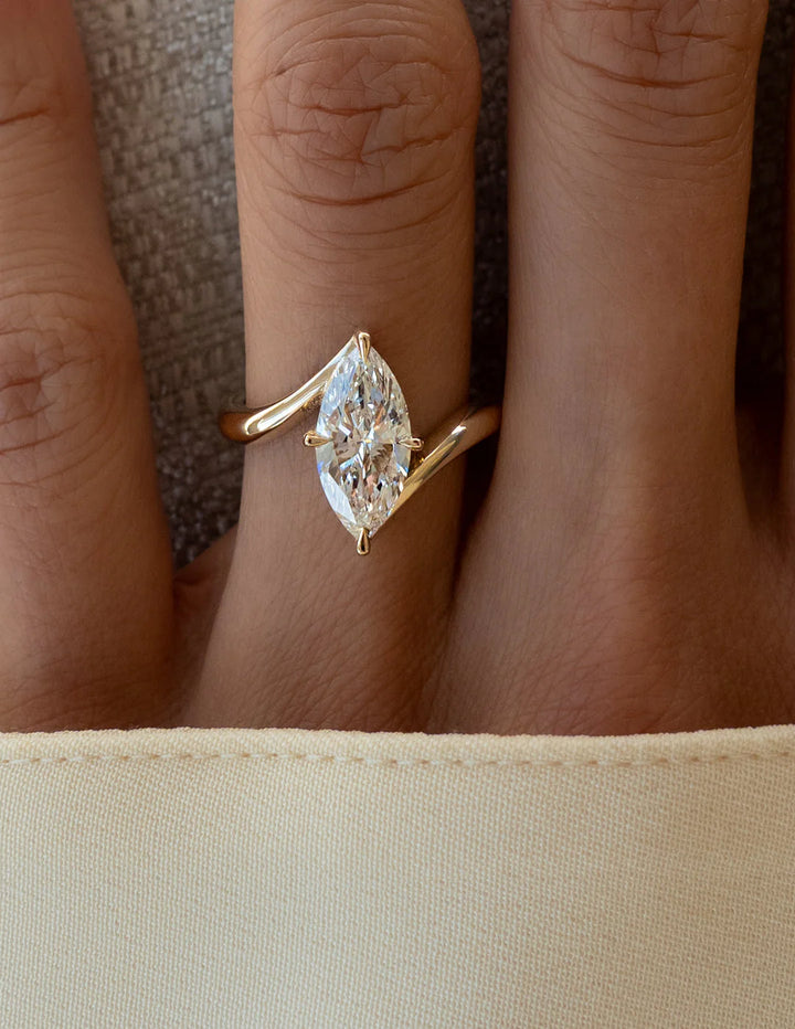 2.0CT Marquise E/VS CVD Diamond Bypass Unique Engagement Ring With Curved Band
