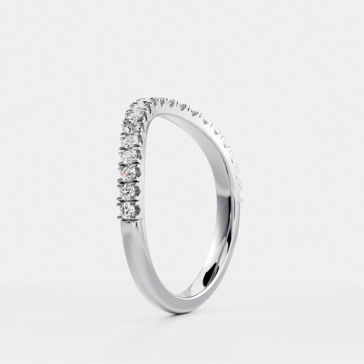 Round E/VS1 CVD Diamond Curved Pave Wedding Band