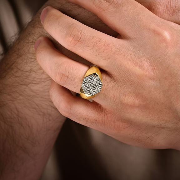 14K Yellow Gold Round Lab Grown Diamond Men's Signet Ring