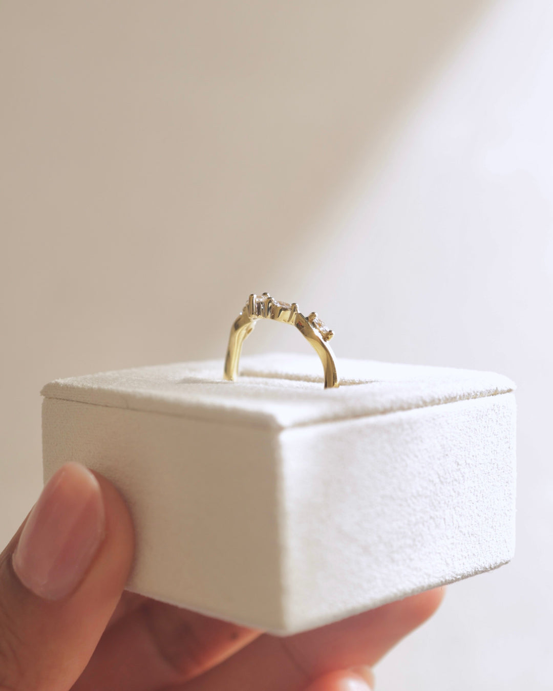 anniversary diamond band