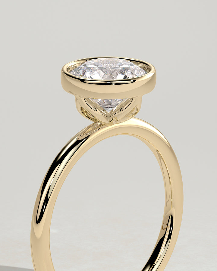 bezel set round ring